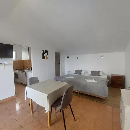 Apartamento Oliva Podgora (Split-Dalmatia)